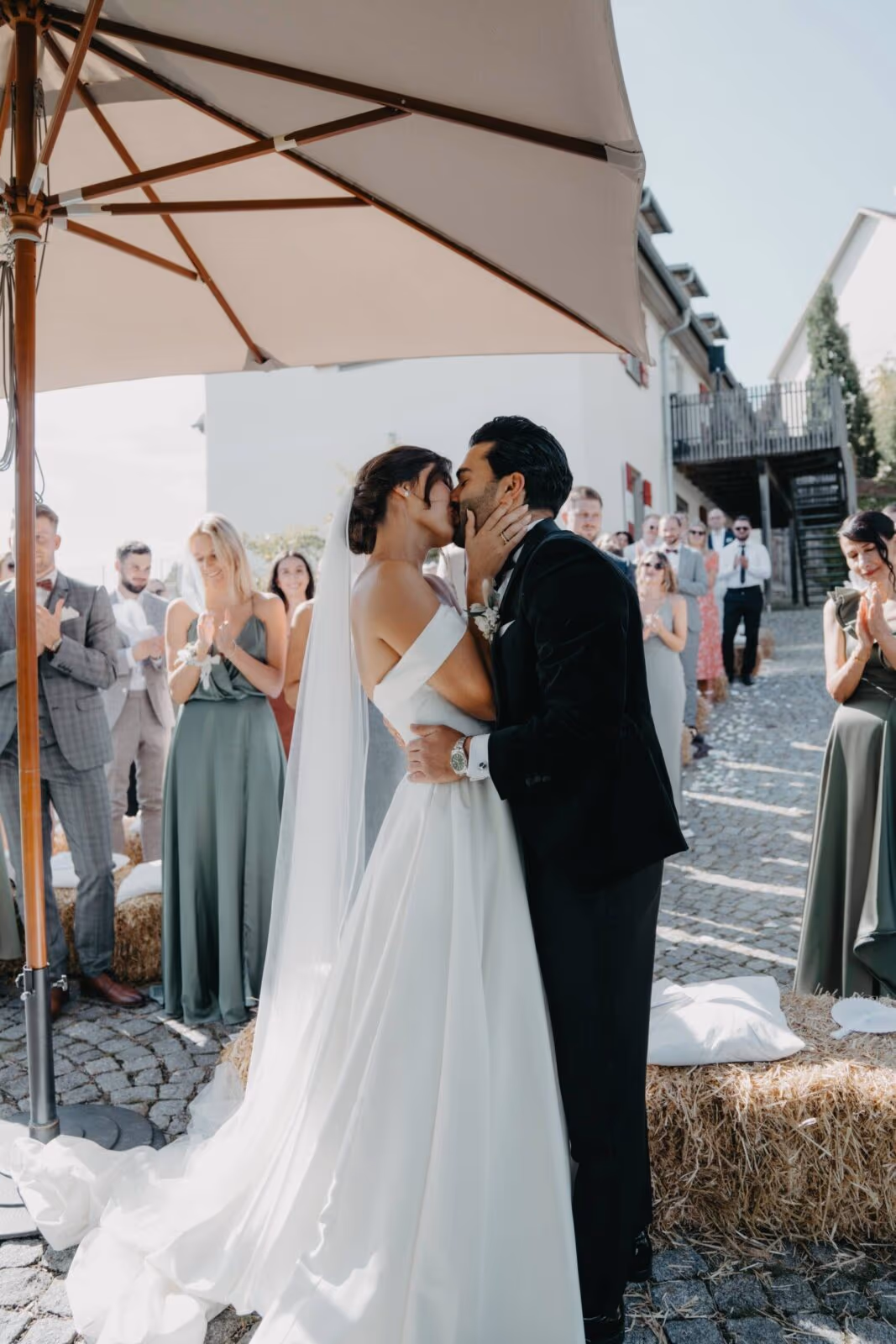 Ausschnitt aus der Hochzeitsreportage von Louisa & Yigithan - Jennifer Schäfer Fotografie Schwarzwald