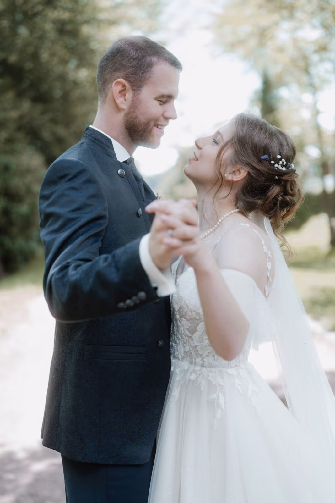 Ausschnitt aus der Hochzeitsreportage von Marvin & Isabell - Jennifer Schäfer Fotografie Schwarzwald