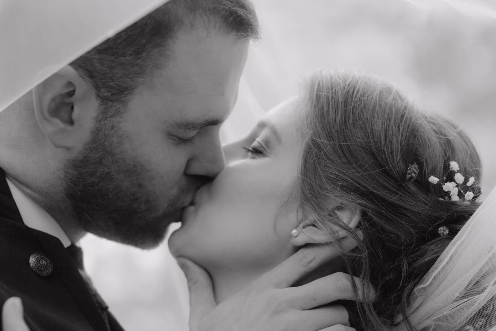 Ausschnitt aus der Hochzeitsreportage von Marvin & Isabell - Jennifer Schäfer Fotografie Schwarzwald